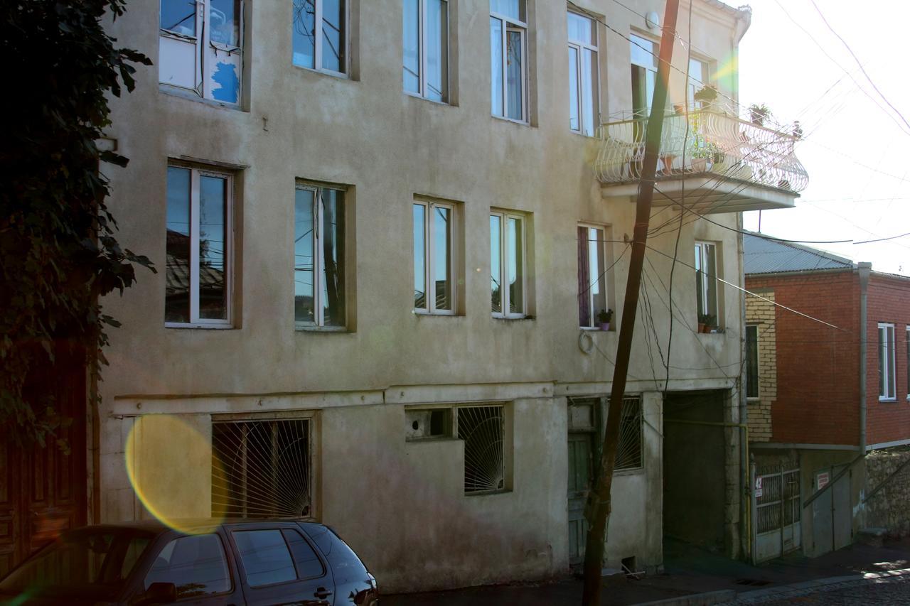 Guesthouse Panorama 쿠타이시 외부 사진