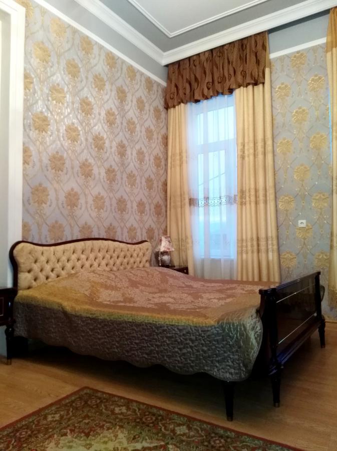 Guesthouse Panorama 쿠타이시 외부 사진